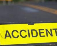 Jalaun Accident: तेज रफ्तार कार ने बाइक में मारी टक्कर...चालक की मौत व दो घायल