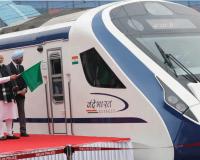 Vande Bharat Express Train: देश को मिलेंगी 3 नई वंदे भारत ट्रेनें, PM मोदी शनिवार को दिखाएंगे हरी झंडी, जानिए रूट और Timing