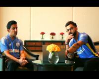 Kohli-Gambhir Interview : मैदान पर भ‍िड़ने वाले इंटरव्यू में आमने-सामने बैठे गौतम-विराट, खींची एक-दूसरे की टांग...देखें VIDEO 