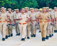 साप्ताहिक परेड की सलामी में फिटनेस जांचने को पुलिसकर्मियों की कराई दौड़ 