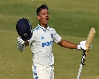 Duleep Trophy : जायसवाल ने कहा- रोहित शर्मा से आप विकेट और स्थिति के अनुसार बल्लेबाजी में बदलाव करना सीख सकते हैं