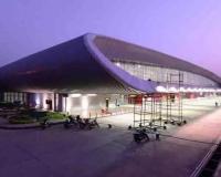 Vadodara Airport: गुजरात के वडोदरा हवाई अड्डे को मिली बम से उड़ाने की धमकी