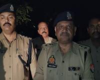  पुलिस मुठभेड़ में तस्कर गिरफ्तार : नशीला इंजेक्शन लगने के बाद गौवंश का करता था वध 