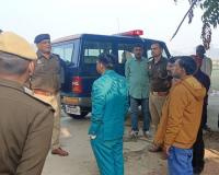 Pratapgarh News: डांस के दौरान बरातियों में खूनी संघर्ष, दो युवकों की लाठी-डंडे से पीटकर हत्या, एक गंभीर