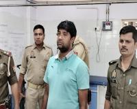 प्रेमिका की मदद से बिजनौर पुलिस को चकमा देकर फरार हो गया था फहीम उर्फ एटीएम