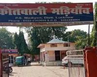 Lucknow News : बाइक लेकर गड्ढे में गिरा युवक, आंख में घुसी सरिया KGMU के ट्रामा सेंटर में भर्ती 