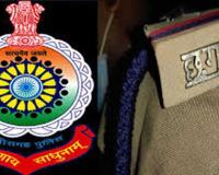 छत्तीसगढ़: पुलिस ने 10 हजार के इनामी कमांडर सहित तीन नक्सलियों को किया गिरफ्तार