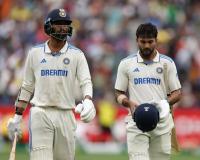 IND vs AUS 4th Test : मेलबर्न में नीतीश रेड्डी ने जड़ा पहला टेस्ट शतक, ऑस्ट्रेल‍िया से 116 रन पीछे भारत 