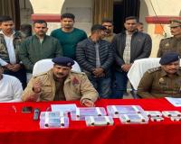 एक्शन में अयोध्या पुलिस: मुठभेड़ के बाद दो बदमाशों को किया गिरफ्तार, पैर में लगी गोली