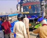 Bahraich Accident: डबल डेकर बस ने ई रिक्शा में मारी टक्कर, आठ घायल, महिला की हालत गंभीर