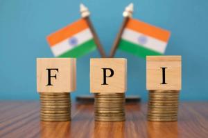 FPI ने जुलाई में अब तक शेयर मार्केट से निकाले 2,249 करोड़ रुपये, यही है Share Market में गिरावट की वजह!