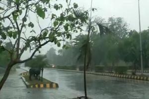 weather update: पश्चिमी यूपी और तराई के जिलों में हो सकती है बारिश, आंधी के आसार