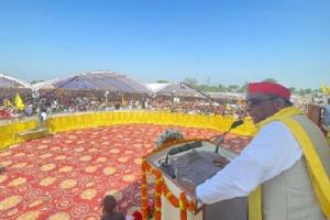 ‘जितना भाजपा दो महीने में खर्चा करती है, उतने की तो एक महीने में हमारे बिरादर दारू पी जाते हैं’- राजभर