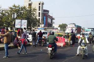 रायबरेलीः एनएच की मनमानी यातायात पर पड़ी भारी, छह घंटे हाईवे रहा जाम, जानें वजह