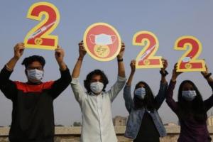 कोविड-19 के बढ़ते मामले, पाबंदियों के चलते मुंबई में नव वर्ष का स्वागत रहा फीका