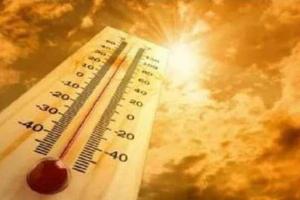 वाराणसी: धूप ने बढ़ाई गर्मी, अधिकतम तापमान पहुंचा 30°C के ऊपर