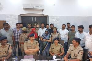 हरदोई: दिनदहाड़े हुई लूट का पुलिस ने किया खुलासा, मास्टरमाइंड साली ने ही लूटा था जीजा का घर!