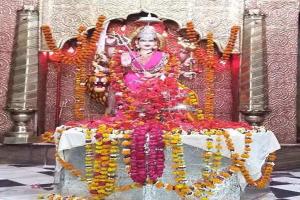 बलरामपुर: मां पाटेश्वरी देवी के दर्शन के लिए श्रद्धालुओं का लगा तांता, 51 शक्तिपीठों में से एक देवीपाटन मंदिर