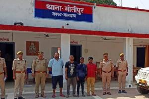 बहराइच: एसटीएफ व मोतीपुर पुलिस ने 875 किलो जड़ी बूटी के साथ चार को किया गिरफ्तार