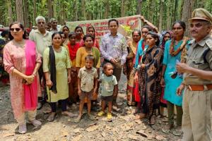 गोरखपुर : सामाजिक संगठनों से जुड़ी महिलाएं कर रहीं अनोखा काम…आप भी जानें