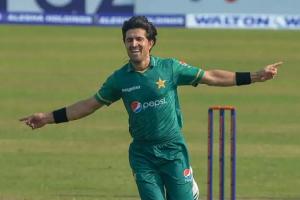 Asia Cup 2022 : पाकिस्तानी कप्तान बाबर आजम मुश्किल में, शाहीन अफरीदी के बाद अब ये तेज गेंदबाज हुआ चोटिल