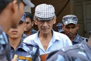 Charles Sobhraj : फ्रांस पहुंचा 'बिकिनी किलर', बोला- मुझे नेपाल सरकार समेत कई लोगों पर मुकदमा करना है