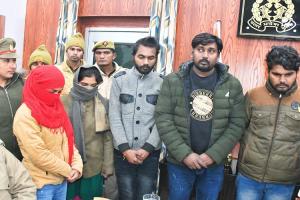 रामपुर : हनी ट्रैप में फंसाकर लोगों से उगाही करने वाले दो युवतियों सहित पांच गिरफ्तार