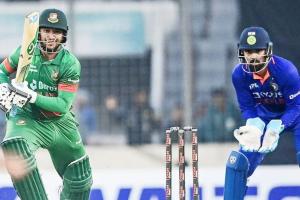 IND VS BAN 1st ODI: टीम इंडिया के गेंदबाजों को कैच छोड़ना पड़ा भारी, बांग्लादेश ने एक विकेट से जीता मैच