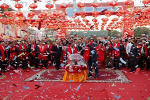 Chinese Lunar New Year : म्यांमार में मनाया गया चीनी चंद्र नववर्ष का जश्न, देखें तस्वीरें 