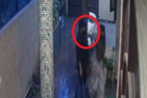 VIDEO: मेरठ पहुंचा था बमबाज गुड्डू, हाथ में था रुपयों से भरा बैग, सामने आई CCTV फुटेज