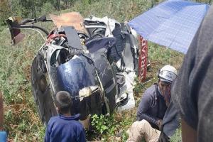 Helicopter crash: नेपाल में हेलिकॉप्टर दुर्घटनाग्रस्त, तीन लोग घायल, पायलट की हालत गंभीर