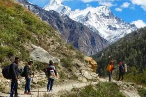 Char Dham Yatra: गंगोत्री व यमुनोत्री धाम में मौसम साफ, गोमुख ट्रेक पर पर्यटकों की संख्या में इजाफा