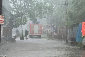 चक्रवात बिपारजॉय के बाद बने दबाव के चलते उत्तर गुजरात में भारी बारिश 