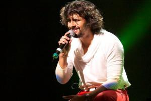 Sonu Nigam Birthday : सिंगर बनने मुंबई आए तो खाए धक्के, फिर एक गाने ने बदल दी सोनू निगम की किस्मत...जानिए