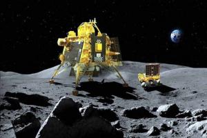 Chandrayaan 3 : कल होगी चन्द्रमा पर लैंडिंग, लाइव प्रसारण दिखाने के स्कूलों को निर्देश जारी 