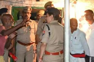 Chitrakoot Murder: चाकू-हंसिया से गोदने के बाद महिला की अंगौछे से गला घोंटकर की हत्या, शरीर पर कपड़े भी मिले अस्तव्यस्त 