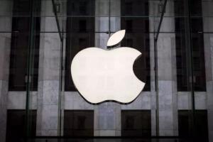 Apple Alerts Row: विपक्षी नेताओं ने सरकार पर लगाया 'हैकिंग' का आरोप, Apple ने बयान जारी कर बताया सच