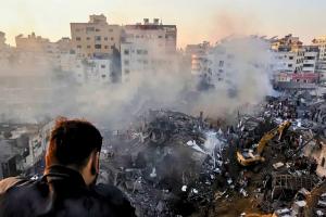 Israel-Hamas War : गाजा में फिलिस्तीनियों की मौत का आंकड़ा बढ़कर 11,180 हुआ