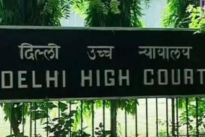 Delhi High Court ने रेहड़ी-पटरी विक्रेताओं की याचिका पर एमसीडी और पुलिस से जवाब मांगा 