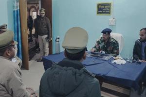 श्रावस्ती पुलिस अधीक्षक ने की अपराध समीक्षा, विवेचना में लापरवाही पर जताई नाराजगी 