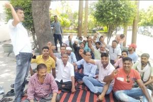 रुद्रपुर: वीडियो वायरल होने पर भड़के विद्युत विभाग के लाइनमैन