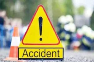 बिजनौर: डंपर चालक ने एसडीएम की गाड़ी को मारी साइड, अवैध खनन की सूचना पर मौके पर जाते समय हुआ हादसा