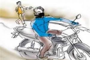 रुद्रपुर: ऑटो लिफ्टर गिरोह का आतंक,चोरी हुई तीन बाइक