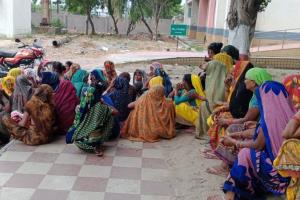 Kannauj: वृद्धा ने जहर खाकर दी जान...पति ने बैंक से लिया था कर्ज, दो साल पहले हो चुकी मौत, परिजन बोले- कर्मचारी बना रहे थे दबाव