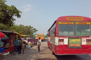 Unnao News: छठे चरण का चुनाव कराने गई रोडवेज बसें वापस लौटी...यात्रियों को मिलेगी राहत