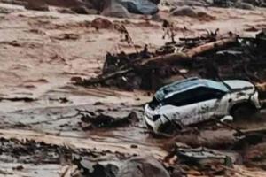 Wayanad landslide : 70 पहुंची मृतकों की संख्या, दो लोगों को जीवित निकाला  