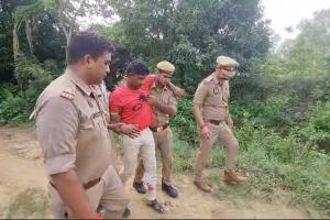 सीतापुर: पुलिस मुठभेड़ में 25 हजार का इनामी बदमाश बाबर गोली लगने से घायल, गिरफ्तार