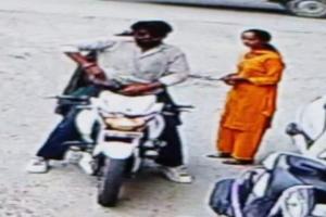 काशीपुर: तमंचे के बल पर दो युवतियों को बाइक पर बैठाकर ले जाने की कहानी में आया ट्विस्ट...
