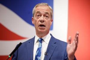 UK Election Results 2024 : Nigel Farage 8वें प्रयास में पहली बार सांसद बने, उनकी पार्टी ने चार सीट जीतीं