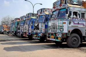 Kanpur: एससीआर की ओर मुड़ सकता ट्रांसपोर्ट कारोबार, कारोबारी बोले- जहां बहेगी विकास की गंगा, वहीं दौड़ेगा ट्रकों और लोडरों का पहिया 